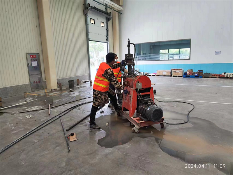 浔阳厂房地面下沉塌陷注浆加固施工